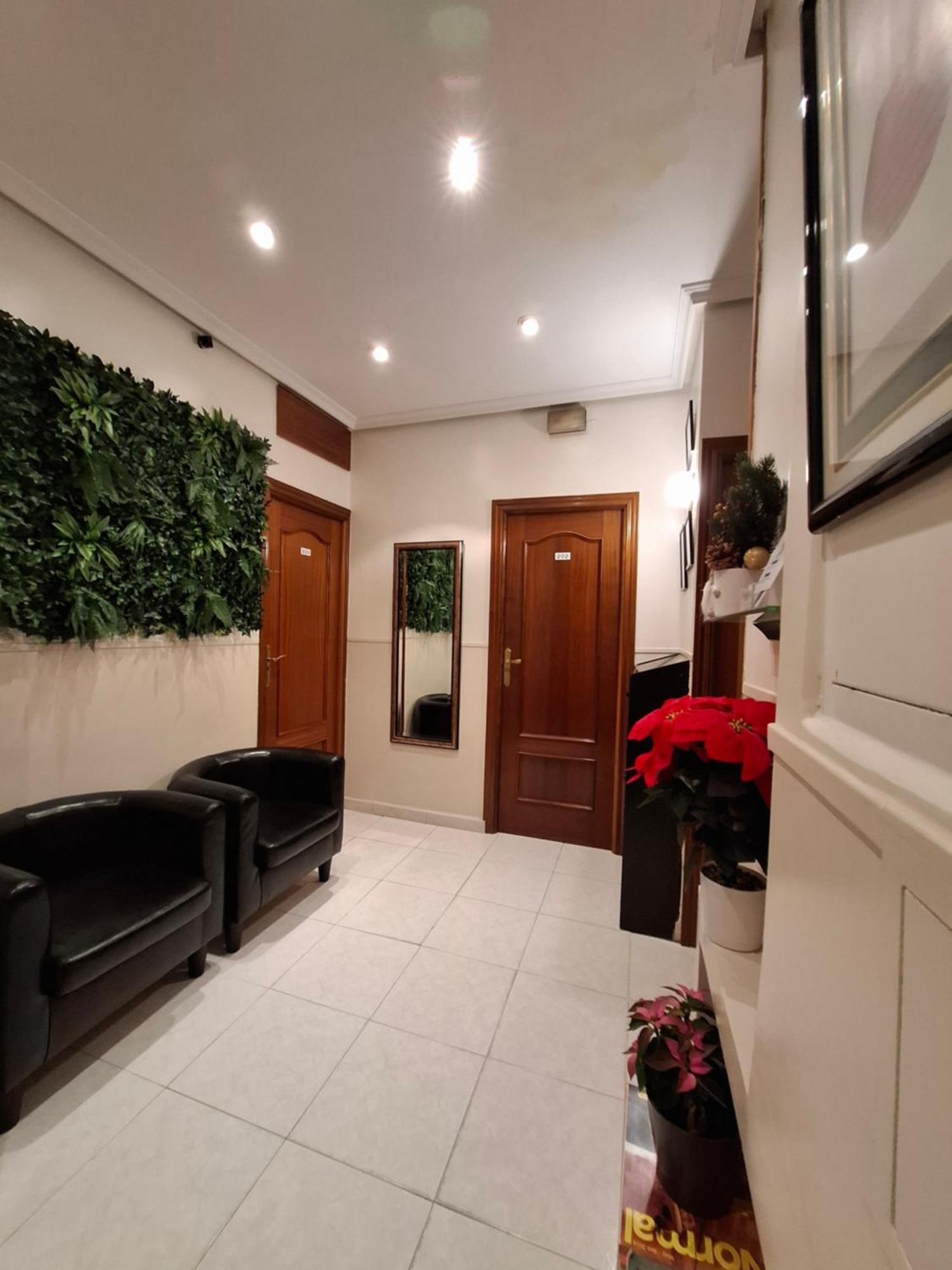 Hostal Villamanez Madrid Eksteriør billede